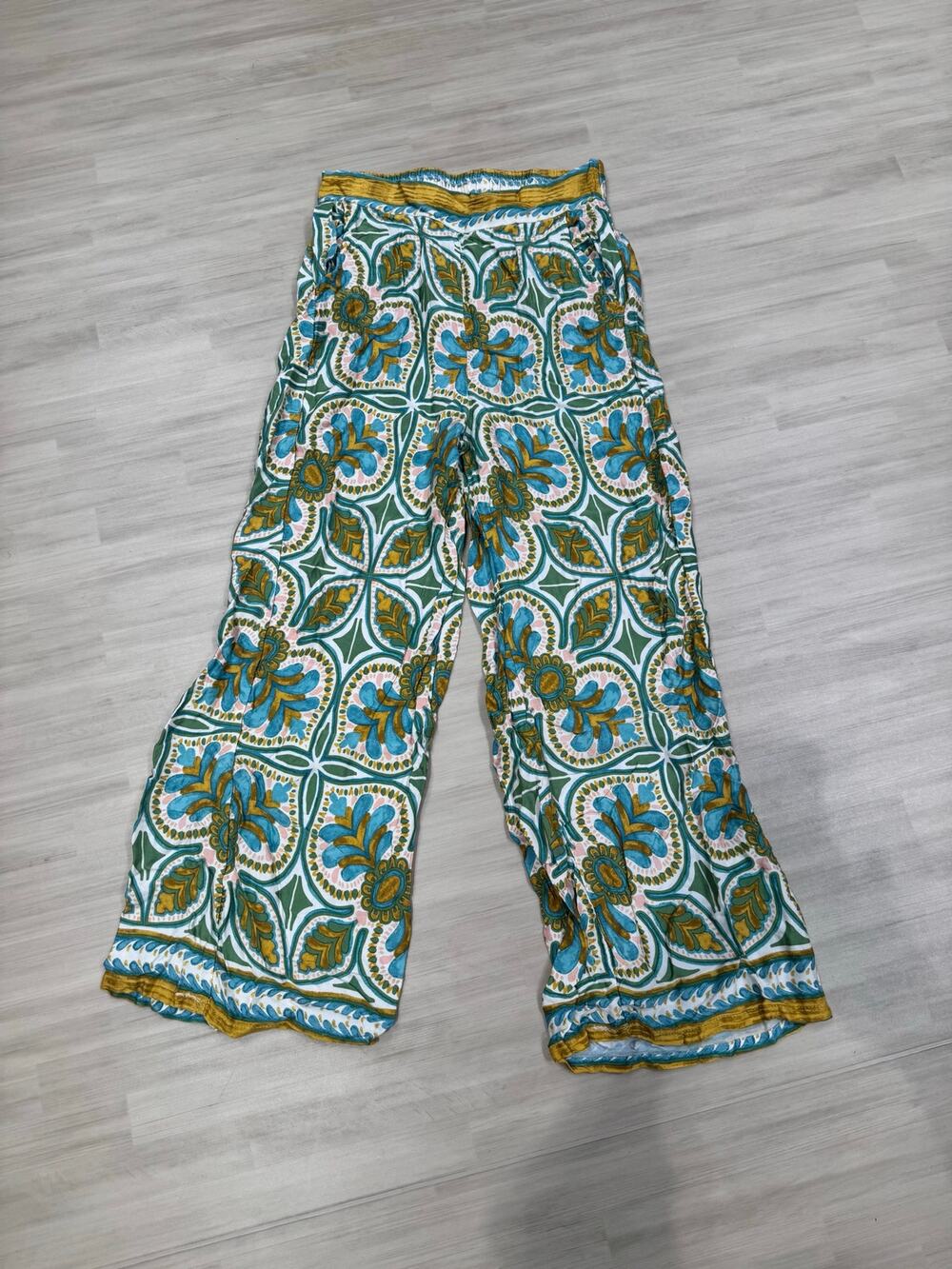 Women’s Haute Hippie Boho Wide Leg Floral Print Lightweight Pants XS